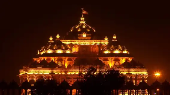 アクシャルダム博覧会、光と水のショーツアー。