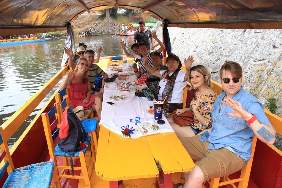 Ciudad de México: Coyoacán, Xochimilco y UNAM: tour de día completo