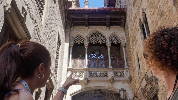 Discover the Gothic Quarter and the Cathedral of Barcelona