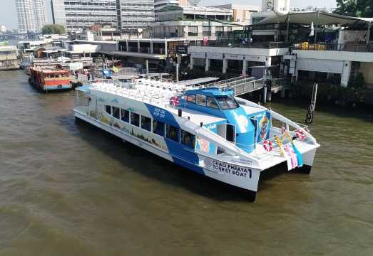 Chao Phraya Tourist Hop-On-Hop-Off Sightseeing Cruise in Bangkok