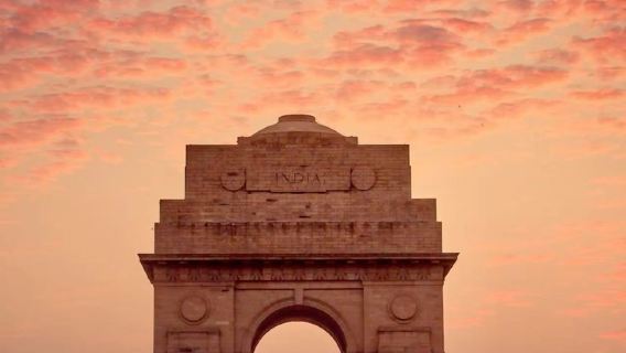 Private Guided Day Tour of Old and New Delhi
