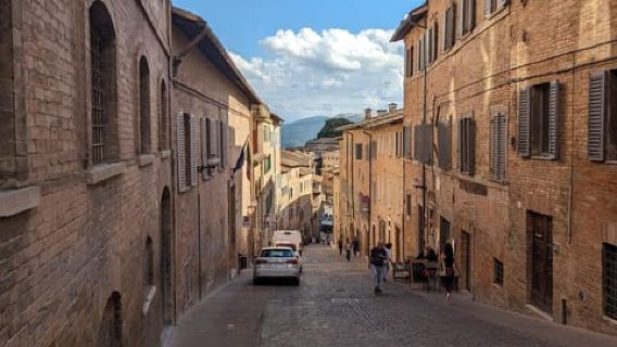Urbino Ducal Palace: Renaissance Secrets, small group tour