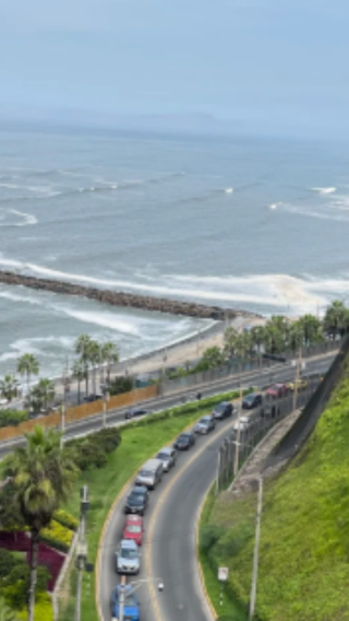 One-day highlights tour of Lima attractions: Miraflores coastal district + historic center!