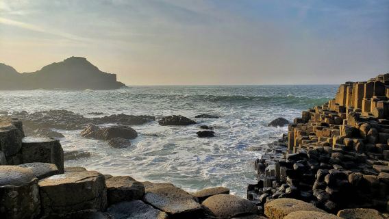 Game of Thrones Ireland Giant's Causeway 1-day tour[round-trip to Belfast | English-Led Guided Tour]