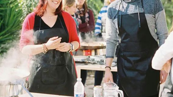 Valencia: Clase guiada de paella + bebidas