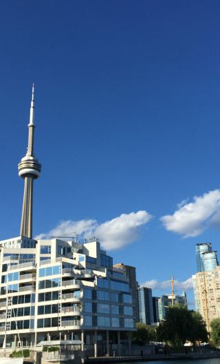 加拿大多倫多卡薩羅馬城堡+安大略省美術館+電視塔一日遊