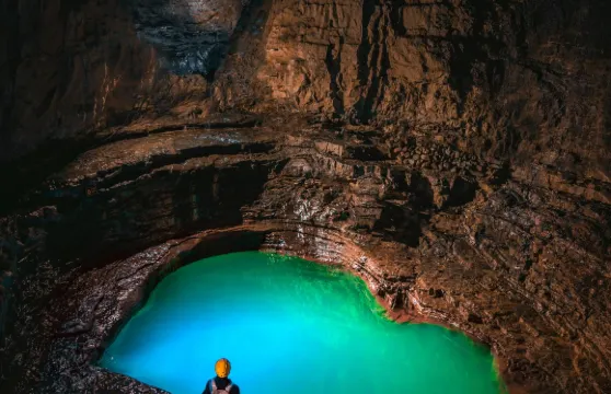 貴州遵義：十二背後+雙河洞【包車｜私人定制｜中英文導遊】C