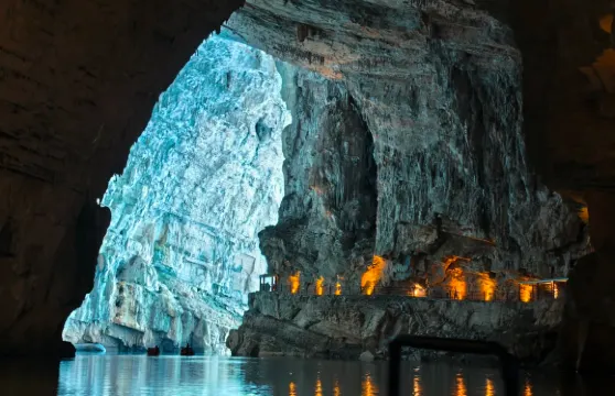 織金洞+織金大峽谷一日遊【精品小團+上門接送+獨立包團】