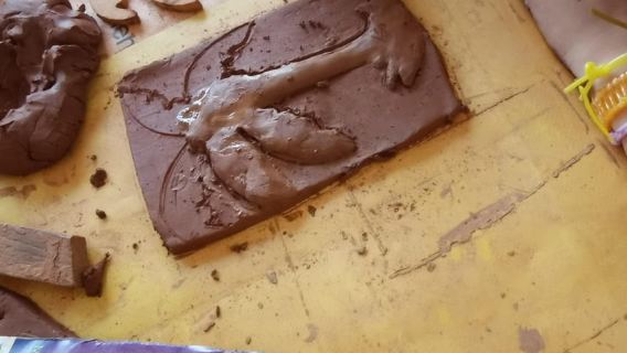 Visita al taller de cerámica y clase de alfarería