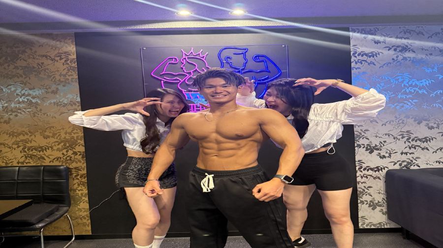 【肌肉酒吧 Macho Macho MIX 京都店】肌肉酒吧暢飲套餐 餐券二選一