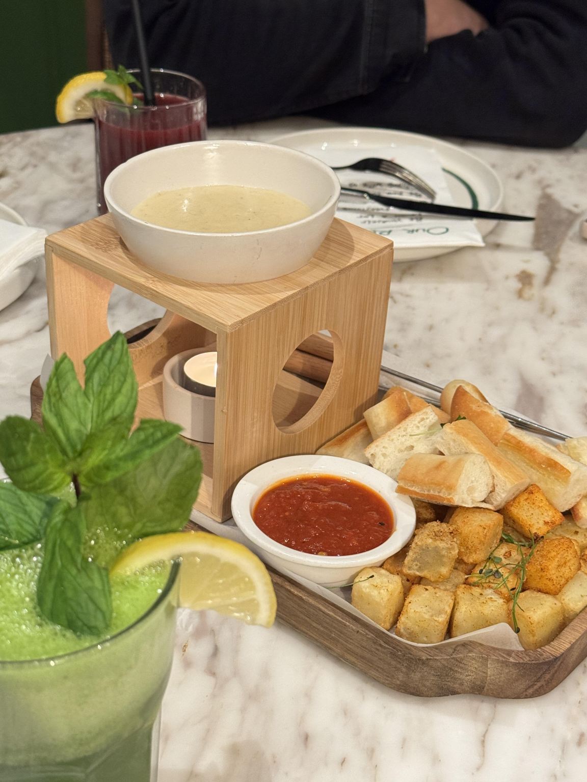 Эр-Рияд, Саудовская Аравия: услуга бронирования столика в популярном ресторане Meat Moot