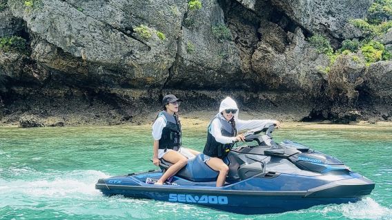 ジェットスキーツアー100分コース！（免許なし）＜シュノーケル選択可能、無人島・秘境地形ツアー＞