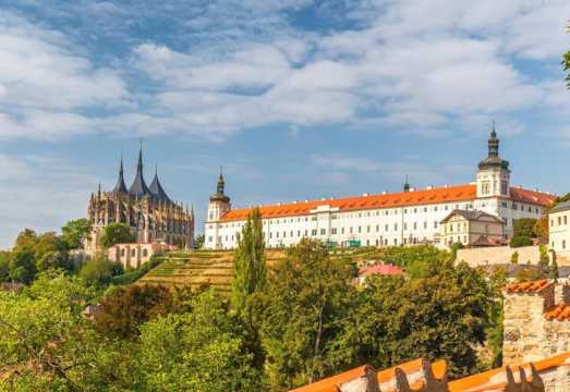 1-day tour to Kutna Hora, Czech Republic|Explore the Bone Church|Prague round-trip|Multiple Play Options Available