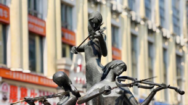 哈爾濱中央大街+七三一罪證陳列館+哈藥製藥六廠【上門接駁】