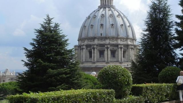 Vatican Gardens, Museums and Sistine Chapel: Skip the Line + Guided Tour Tickets