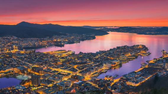 挪威卑爾根-努爾黑姆松-瀑布-峽灣遊船【中文包車自由行】