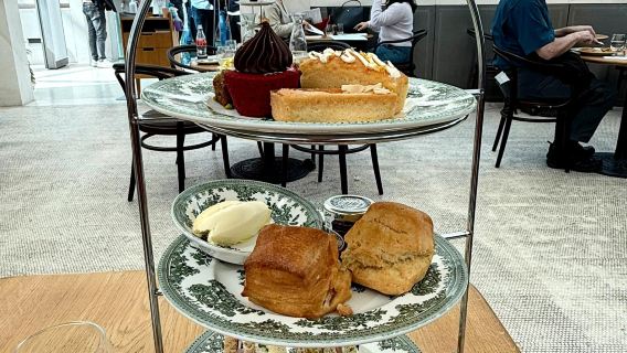 Great court restaurant at the British museum in London | Panoramic dome view · 3-course lunch / exquisite afternoon tea · Skip-the-line entry, a must-try in London