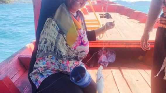 Full Day City Tour with A Boat Trip to 2 Islands