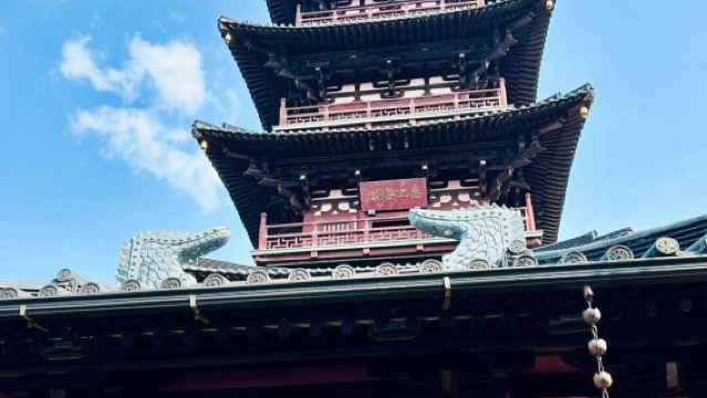 쑤저우 호구(후치우) 관광지 + 산탕구제(산당고가) + 한산쓰(한산사) + 리우위안(유원) + 서원사 전세 차량 당일 치기 여행 (중영문 서비스)