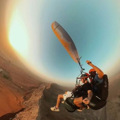 Sharjah: Guided Tandem Paragliding Experience