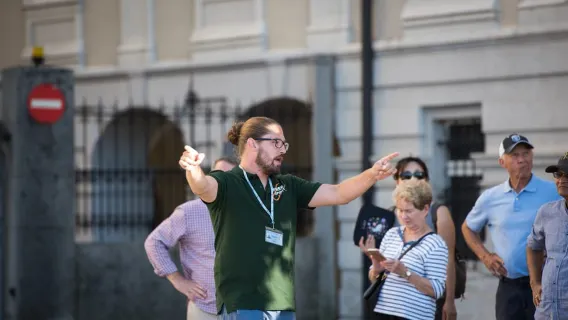 Tur Jalan Kaki Pribadi Big Zagreb