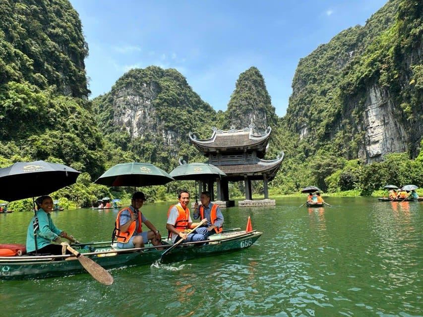 Hoa Lu - Trang An Boat Trip & Mua Cave small group tour