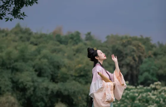 撫順Trip Moments【婚紗寫真微電影宣傳片紀錄片航拍/婚禮跟拍攝影攝像/翻譯】