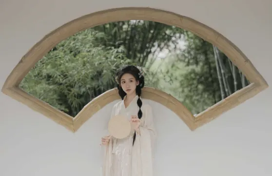 河源旅拍【親子照家庭照婚禮跟拍航拍街拍抓拍約拍/婚紗寫真攝影攝像/翻譯】