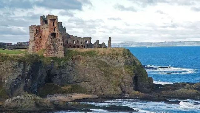 Edinburgh beach towns 1-day tour: North Berwick + Dunbar + St Abbs