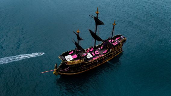 November 29 Special Itinerary: Pattaya Fireworks Festival|Black Pearl Pirate Ship: Ko Sak + Koh Larn