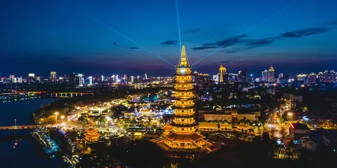 金華·義烏西班牙語/英文/俄語/小語種 | 翻譯/導遊/地陪 | 展會翻譯/商務翻譯 | 景點遊玩 | 歡迎查詢