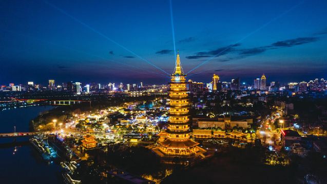 Jinhua·Yiwu Spanish/English/Russian/Minority Languages | Translation/Guide/Local Companion | Exhibition Translation/Business Translation | Attraction Tours | Inquiries Welcome