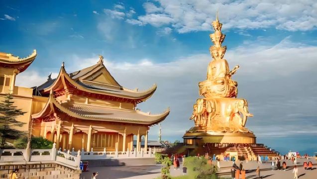 ทัวร์ 1 วันจากเฉิงตูสู่ยอดเขาจินติ่งเอ๋อเหมย (รวมน้ำดื่ม ไม่รวมตั๋วเข้า)