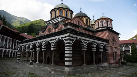 Todo Bulgaria |Traducción comercial|Traducción turística|Traducción para ferias|Itinerarios personalizados