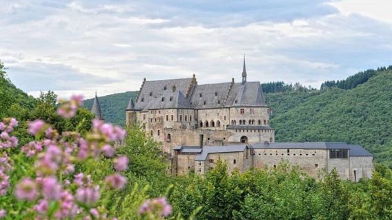 Dagstur til Müllerthal Vandfald + Vianden Slot + Echternach, Luxembourg