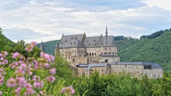 Cascadas de Mullerthal + Castillo de Vianden + Echternach - Excursión de un día
