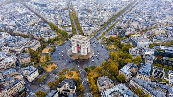 París: Entrada al Arco del Triunfo con crucero por el Río Sena
