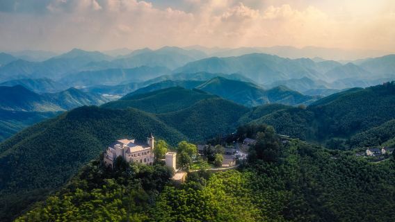 莫干山風景名勝區門票+景區雙程接駁車+2小時人文導覽半日遊