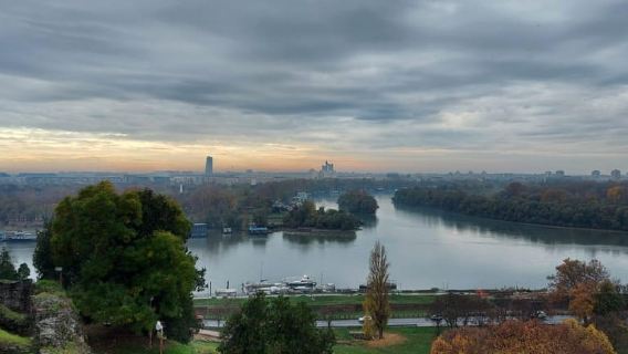 Belgrade: Small-Group Guided Day or Night Walking Tour