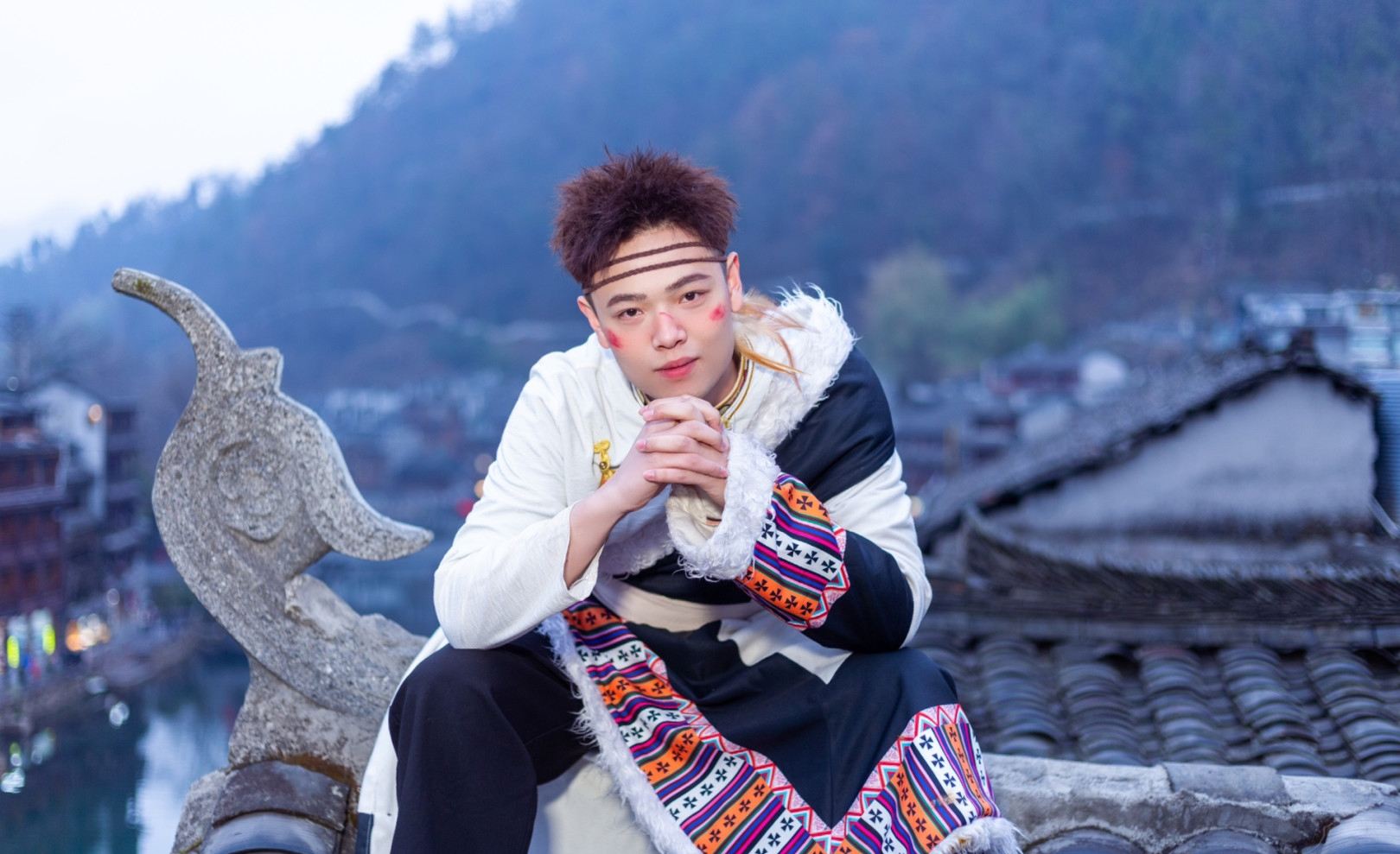 Jincheng Travel Photography[Driver and director + makeup and clothing + itinerary customization + aerial micro-film + free negatives + no limit on the number of people]