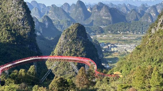 Guilin: 1-Day Li-River Cruise and Yangshuo Ruyi peak cable car Private Tour