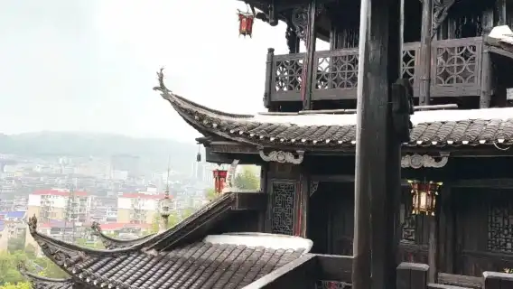 張家界七十二層樓-土家風情園-白羊古剎-天門山索道日遊