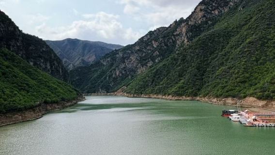 家庭包車獨立包團【鄭國渠+袁家村煙霞巷】打卡千年國渠/品美食