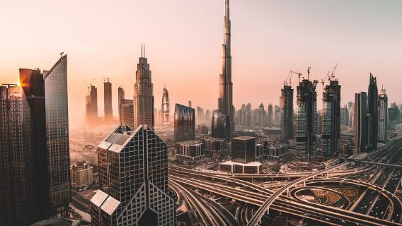 Prenota dopo la consultazione/Esperienza nel deserto al mercato dell'oro della Cornice di Dubai, Emirati Arabi Uniti, Burj Khalifa, Isola delle Palme/Aeroporto/Trasporto punto a punto/Guida turistica e autista/Servizio auto privata