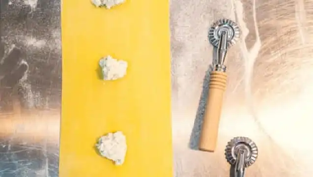 Rome: Fresh Pasta-Making Class with Italian Chef and Wine