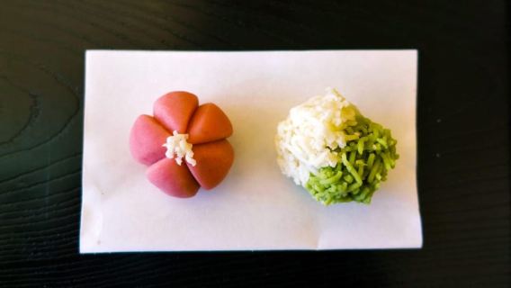 立出し抹茶を使った和菓子作り