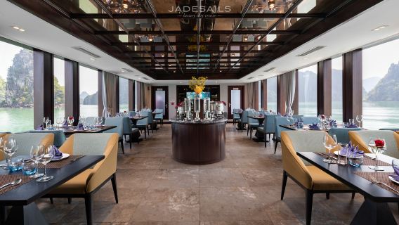 เรือสำราญหรู Jade Sails จากฮานอย: สำรวจความอัศจรรย์ของอ่าวฮาลองและอ่าวลันหา