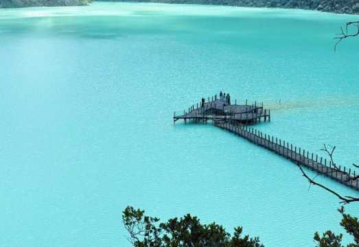 Tangkuban Perahu Volcano & Glamping Lakeside Ranca