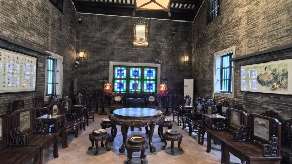 Guangzhou Private Charter Tour: Museum of the Nanyue King Mausoleum + Chen Clan Ancestral Hall + Sha Mian + Pearl River Night Cruise