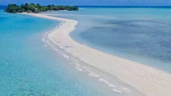 仙本那馬達京島+汀巴汀巴+邦邦島一日遊【私人拖尾沙灘+拍照】